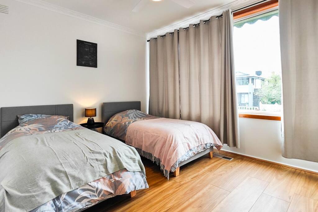 5-Bed Haven Eastern Retreat
