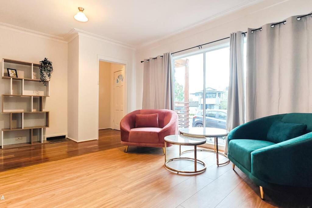 5-Bed Haven Eastern Retreat