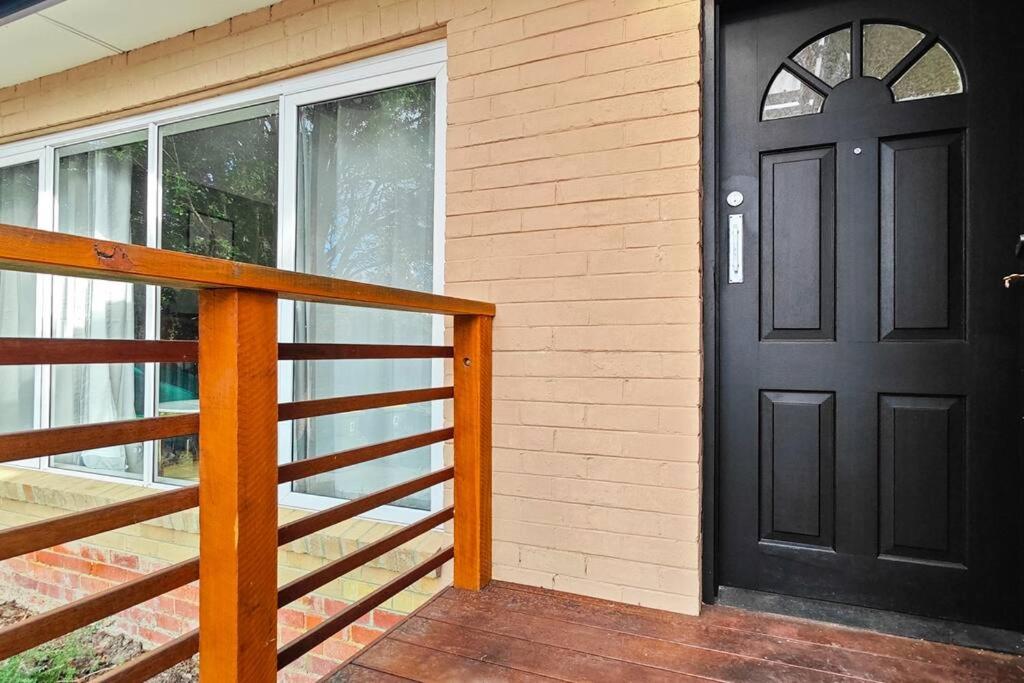 5-Bed Haven Eastern Retreat