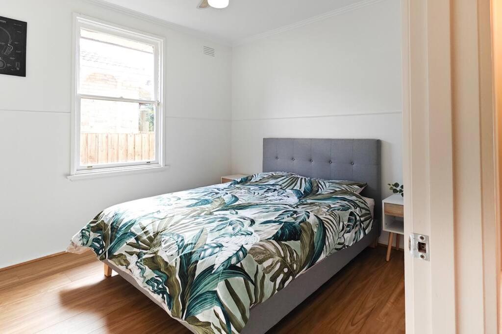 5-Bed Haven Eastern Retreat