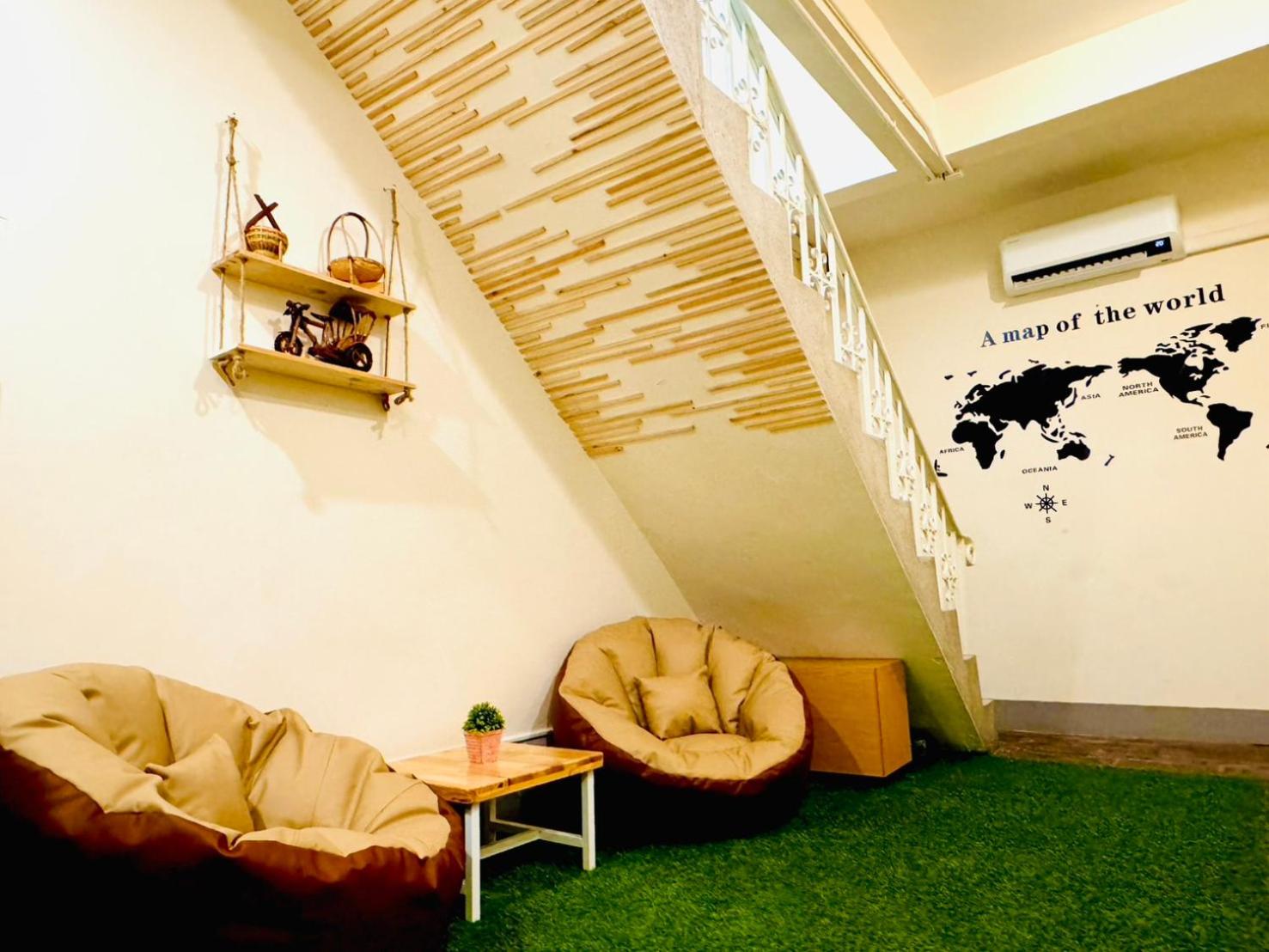 Charming Hostel