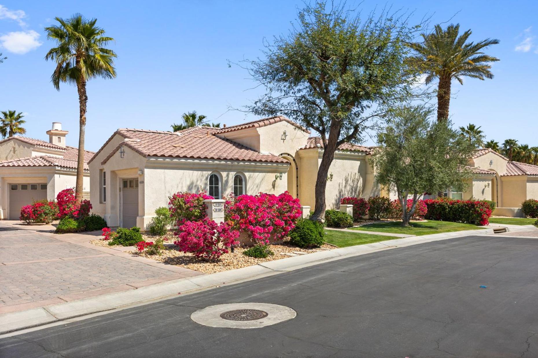 Desert Jewel by VARE Pool Spa Gym Tennis