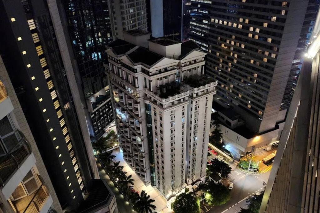 Retreat In The Heart of KLCC, The Corinthians