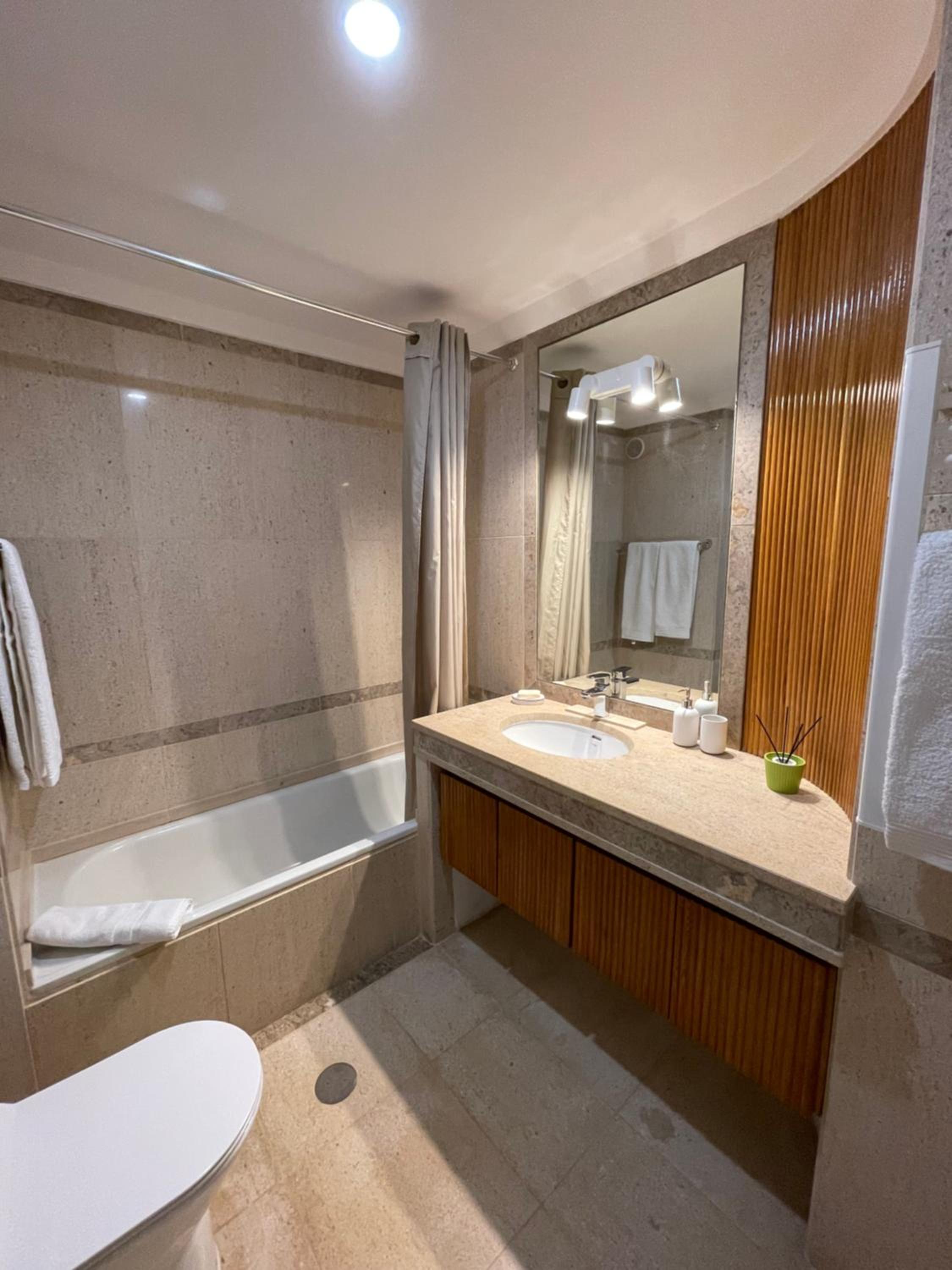 Superbe appartement moderne résidence avec piscine