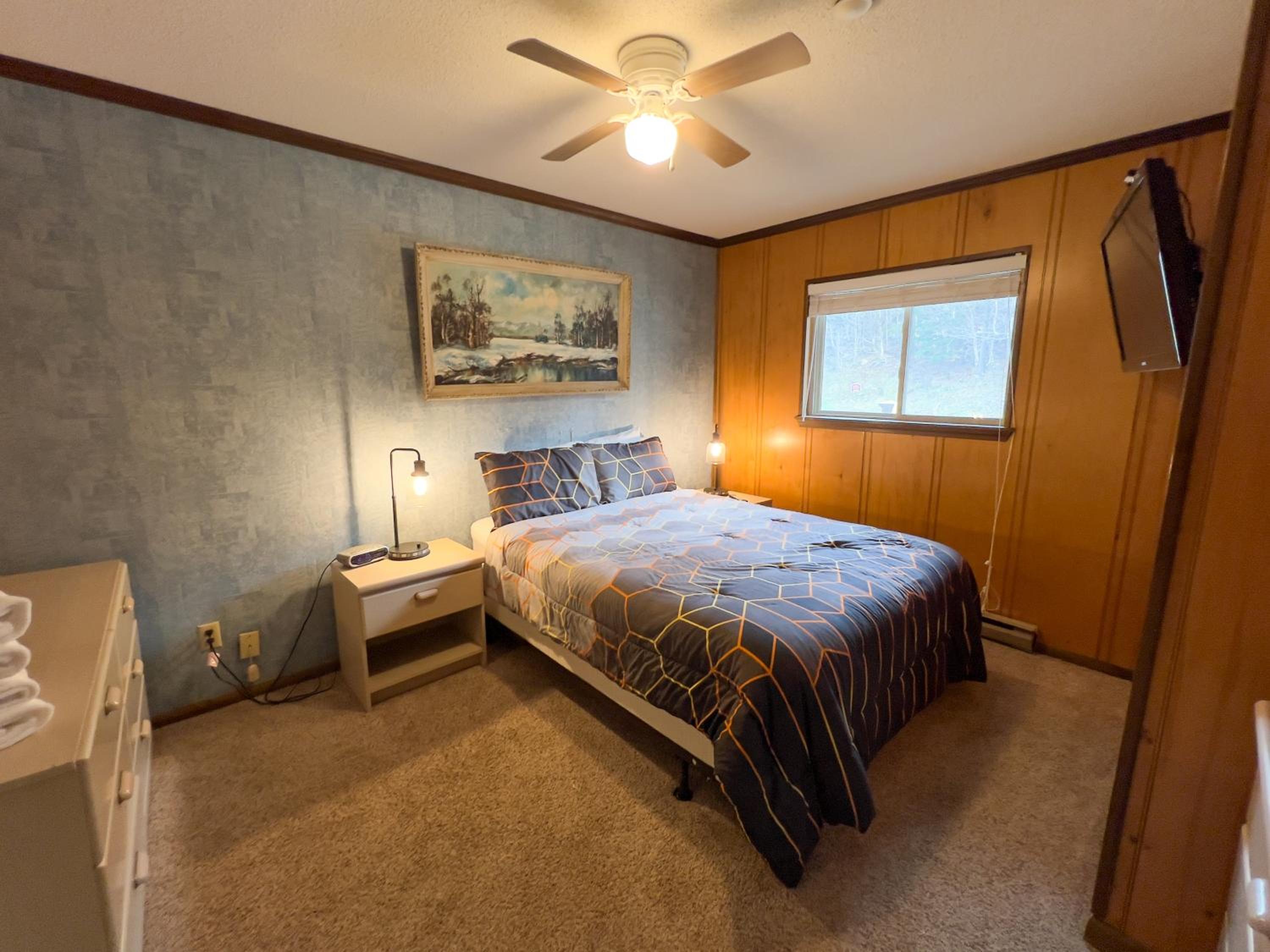 Summit 203D Mtn Views WiFi Parking Washer Dryer view 2