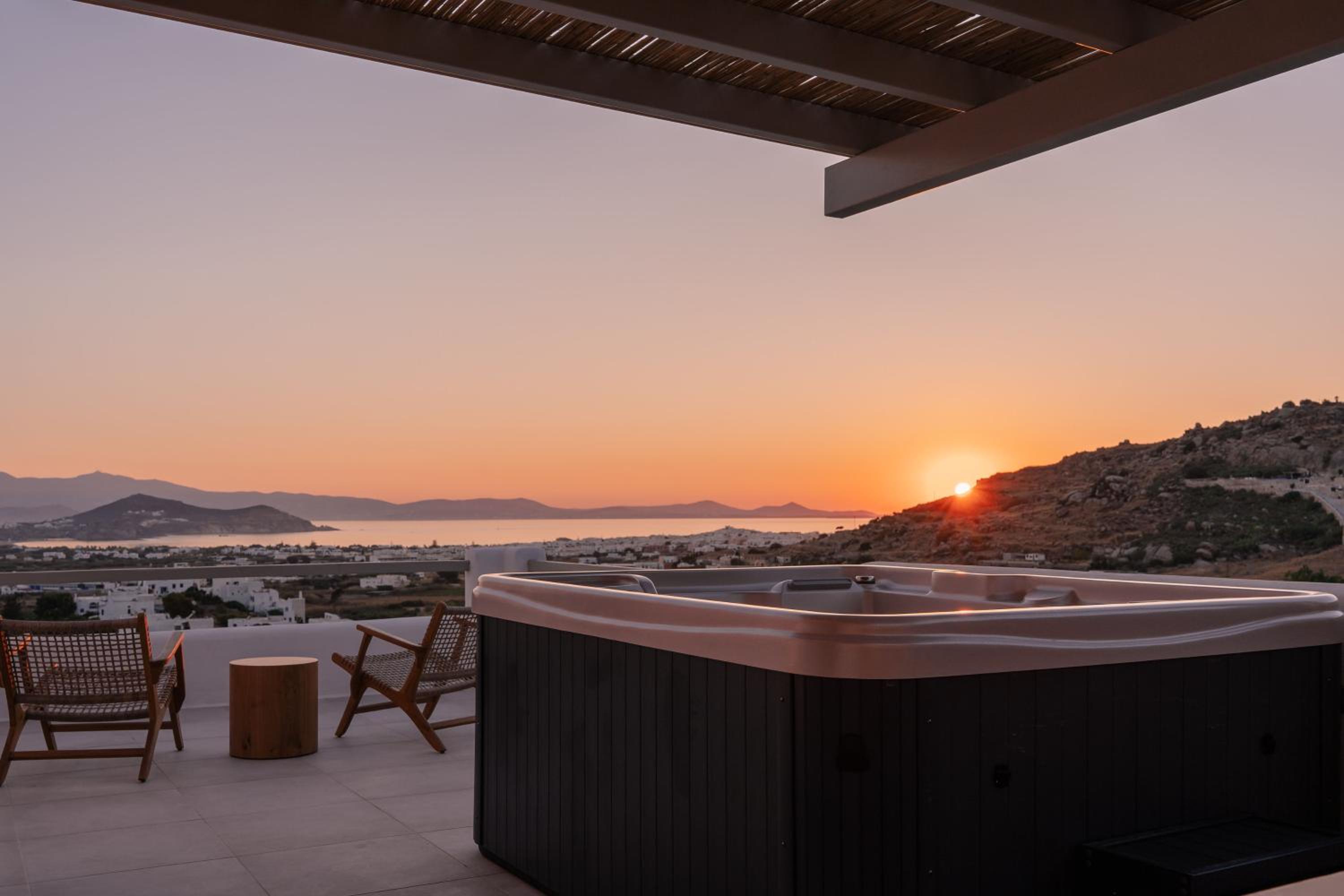 Pleiades Villas Naxos view 3
