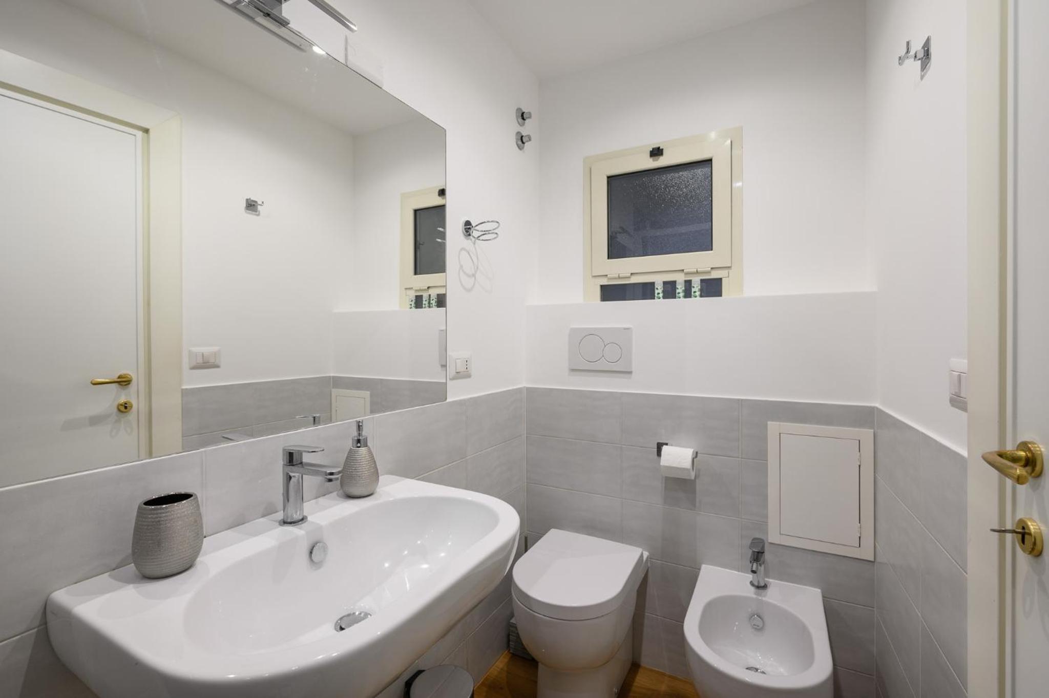 CURATO COLLECTION APARTMENTS