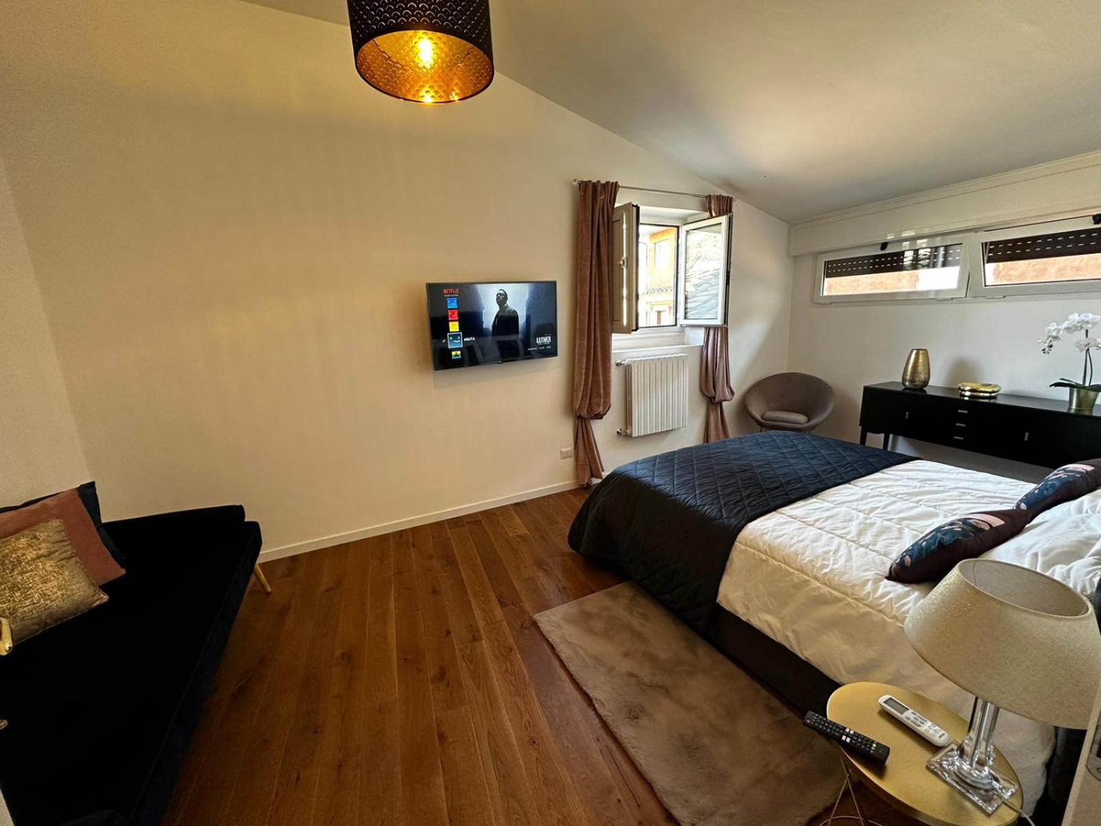 CURATO COLLECTION APARTMENTS