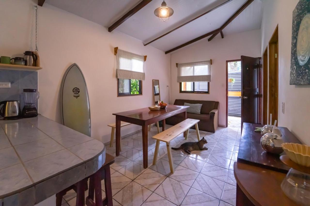 The Cafecito Surfhouse - Santa Teresa