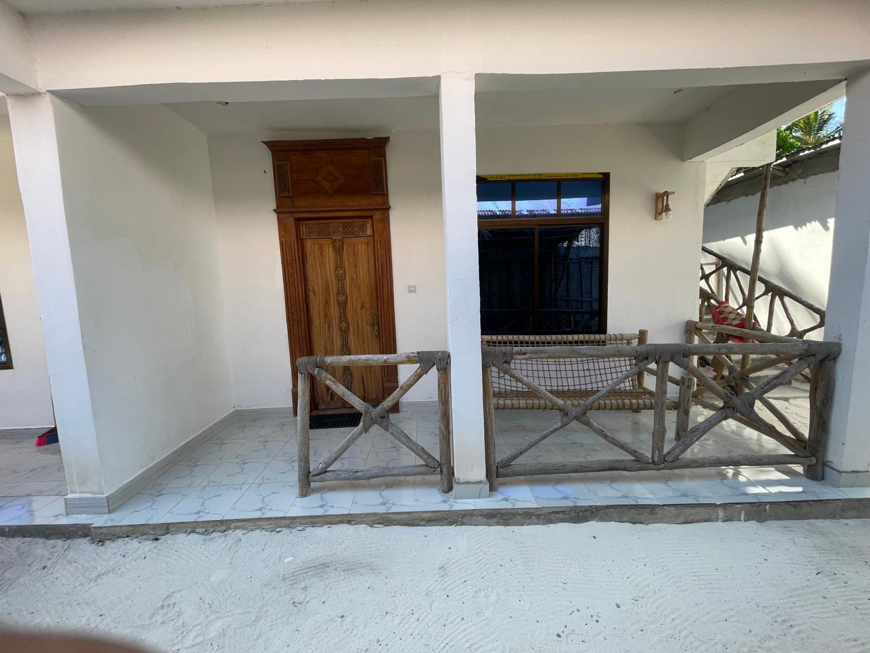 Zanzibar Beach Escape