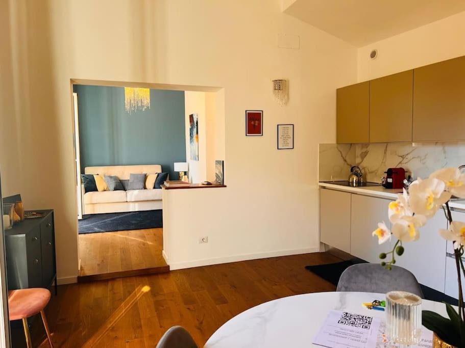 CURATO COLLECTION APARTMENTS