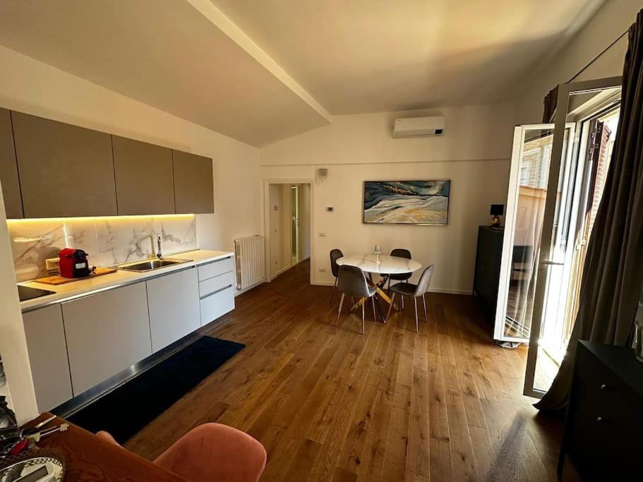CURATO COLLECTION APARTMENTS