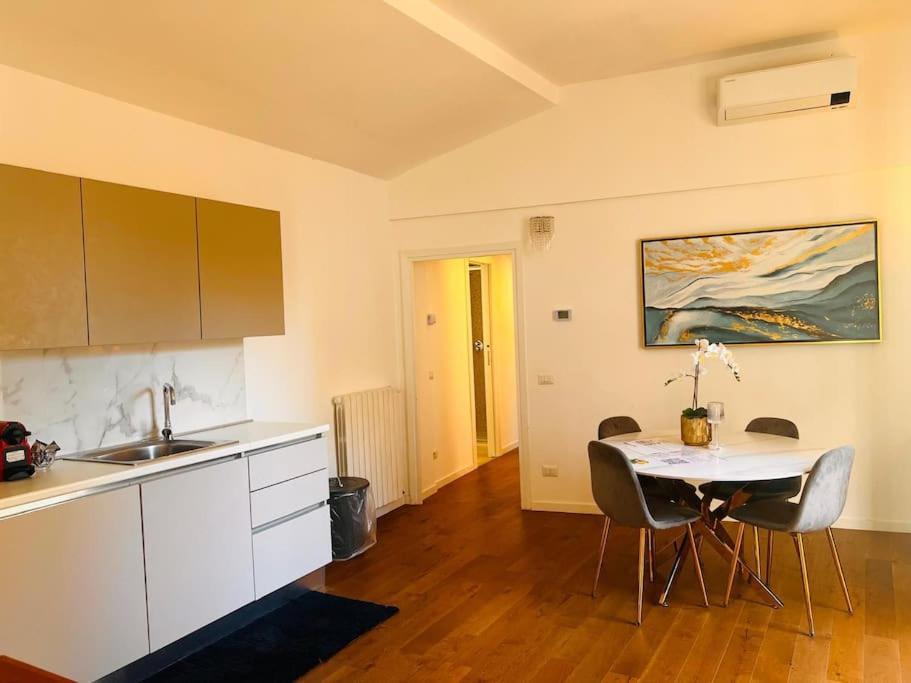 CURATO COLLECTION APARTMENTS