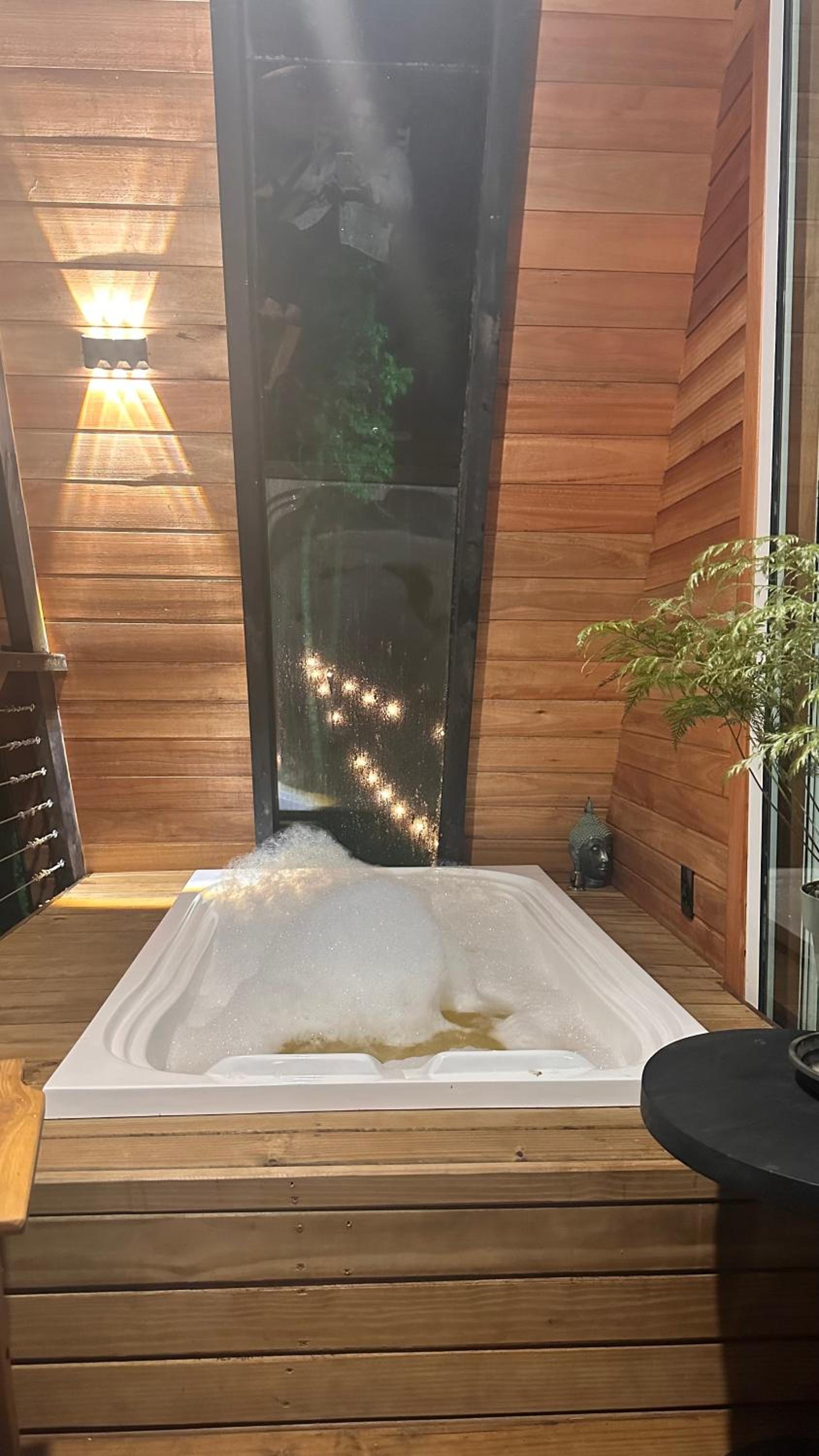 Chalé com Cachoeira