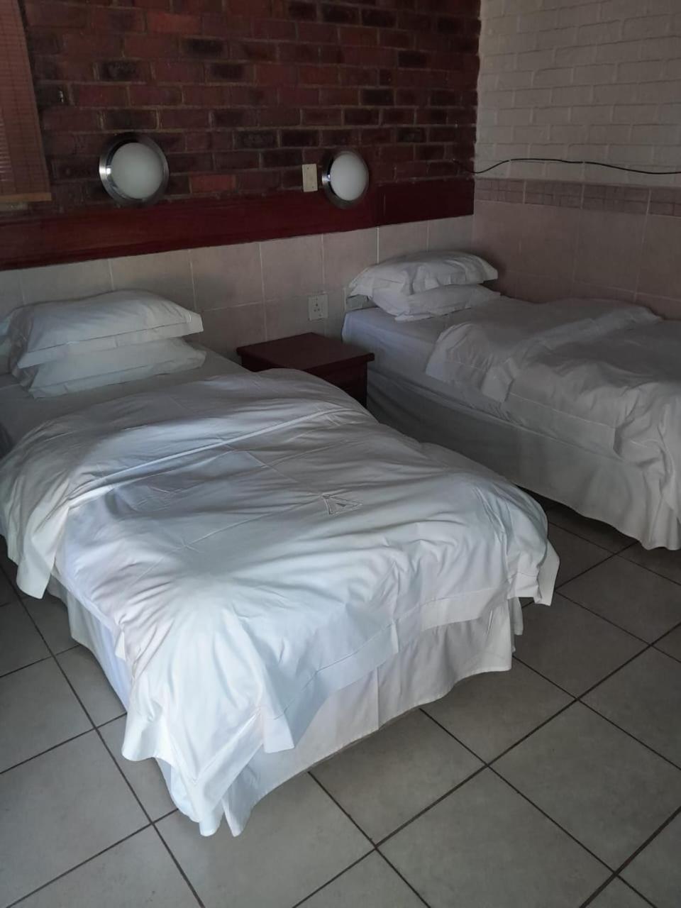 Manyane Resort