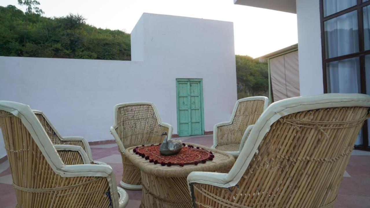 Vivid Luxuray Villa view 3