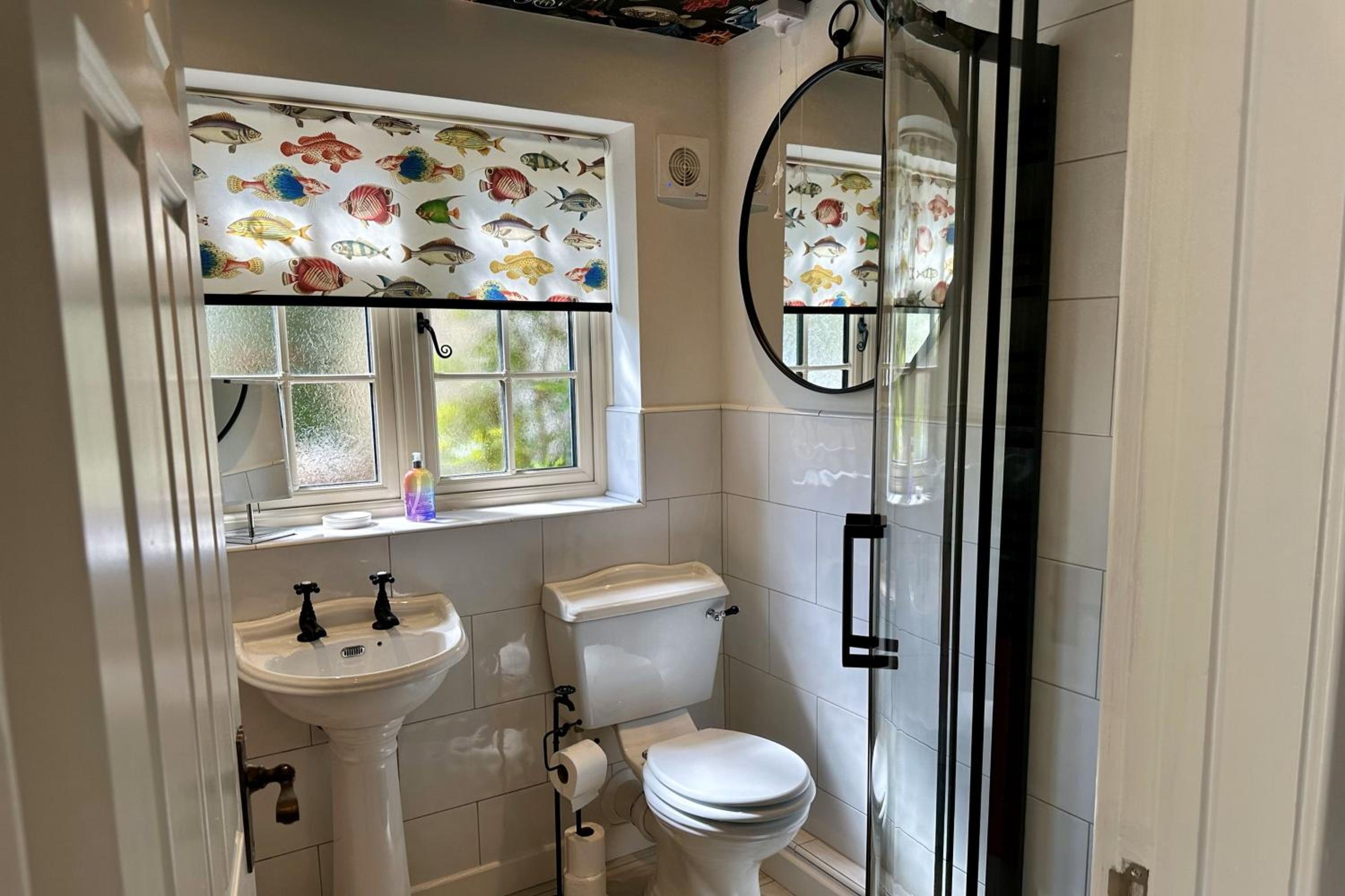 Periwinkle Cottage by Winterton Cottages