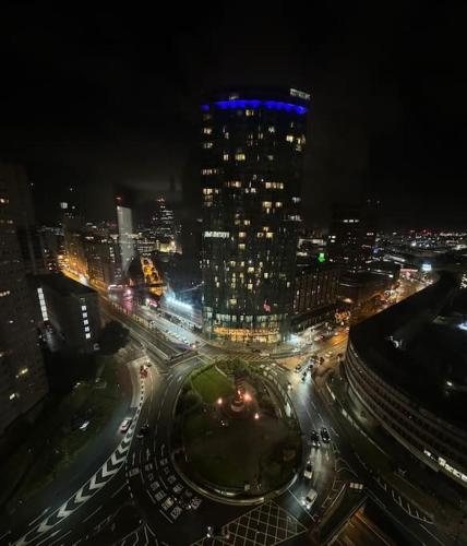 Luxury two bedroom skyline views Apartment