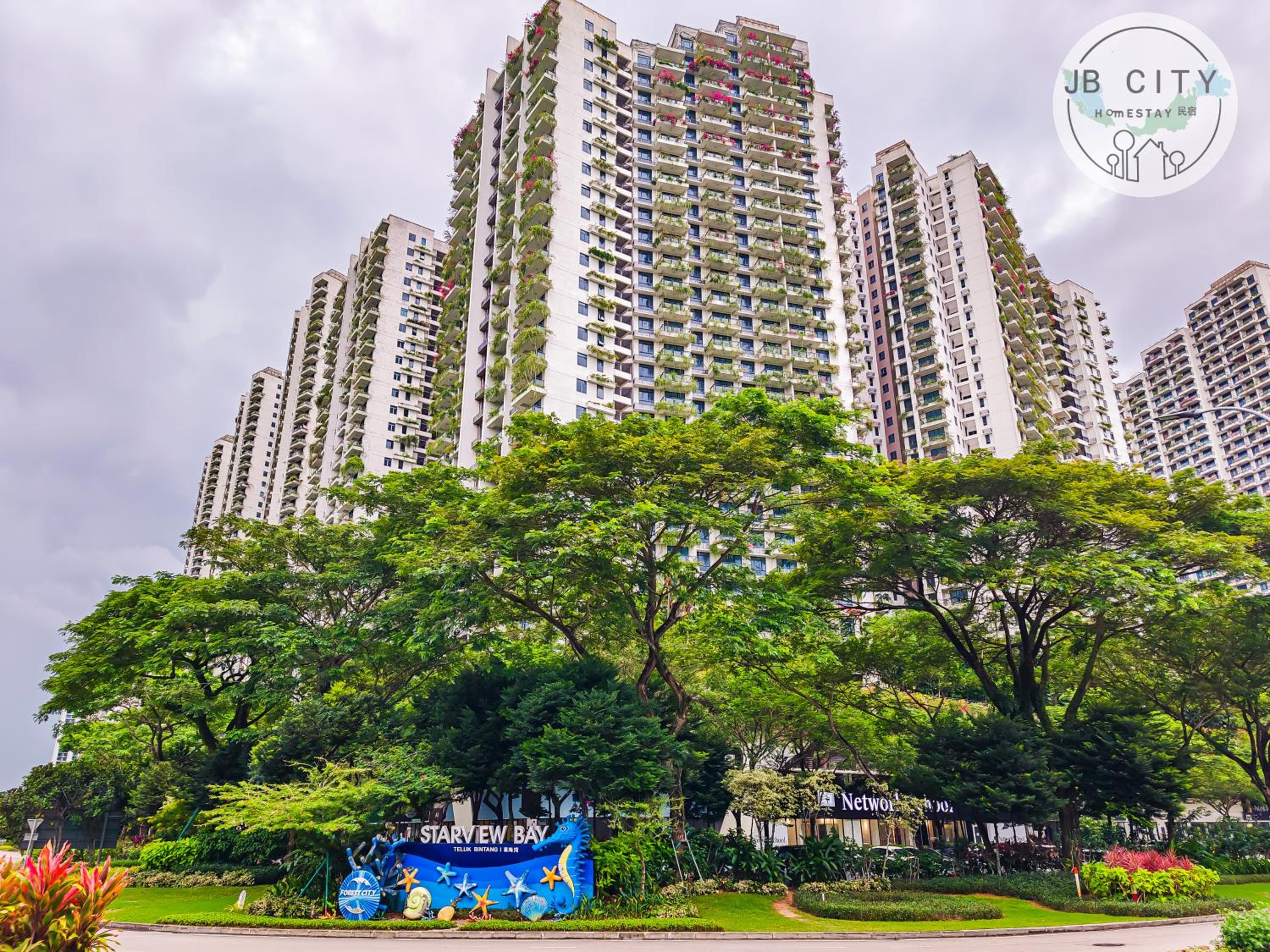 Forest City by JBcity Forest Ants photo 5