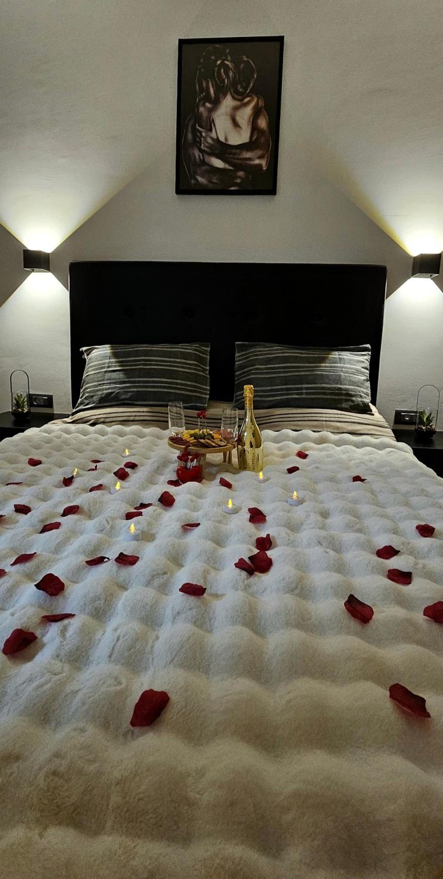 Luxury Skyview Suite