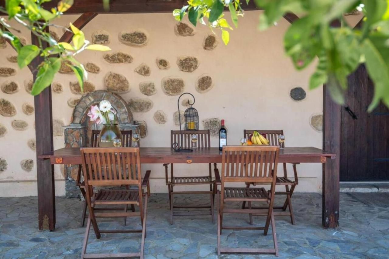 Villa Roupes Stone view 5