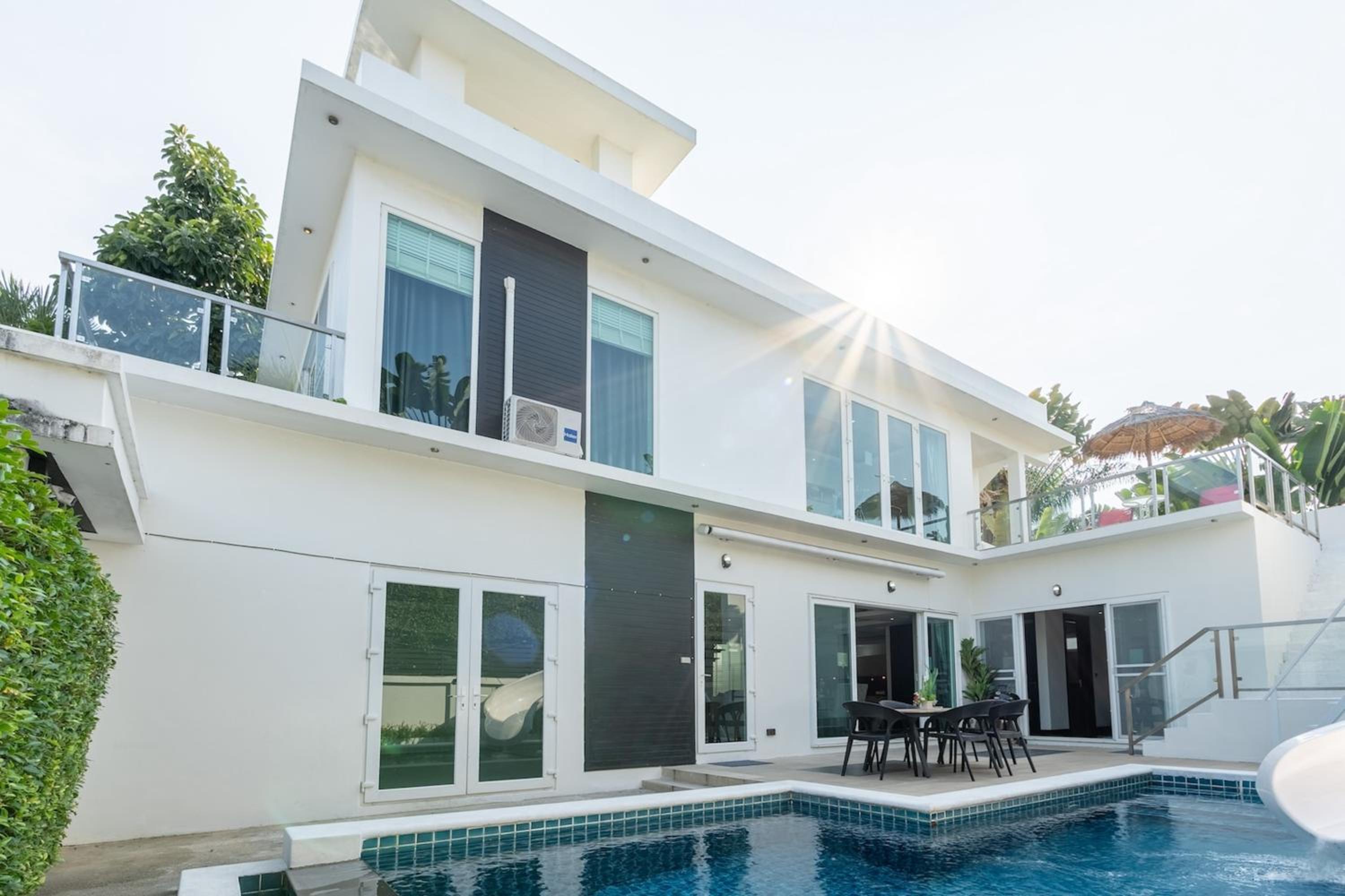 Villas In Pattaya