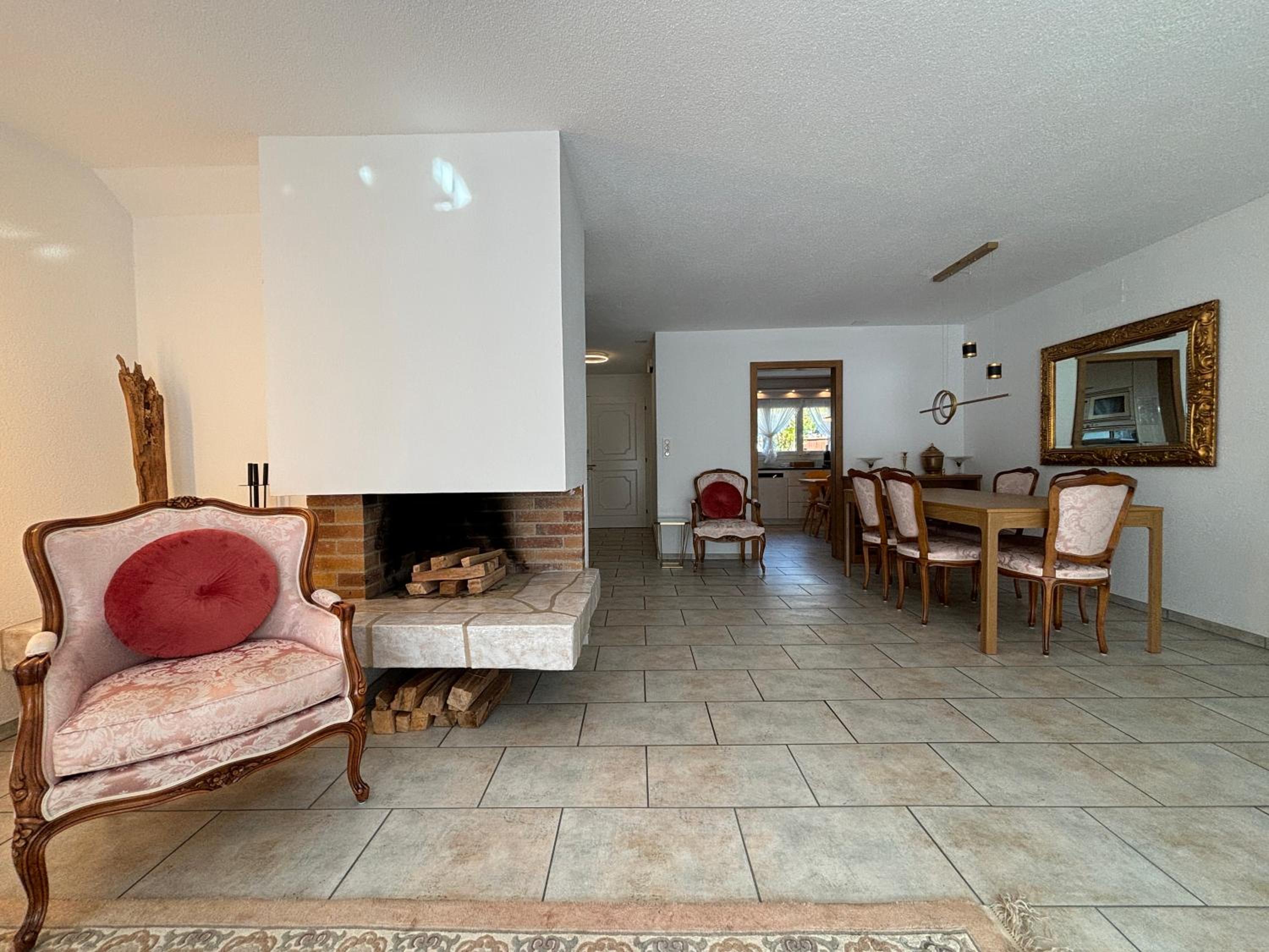 Garden Park Apartment