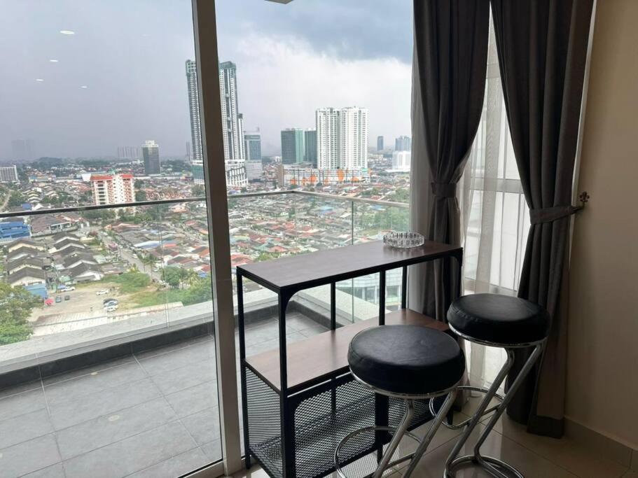 Pinnacle Tower 4BR,JB Town, Near KSL