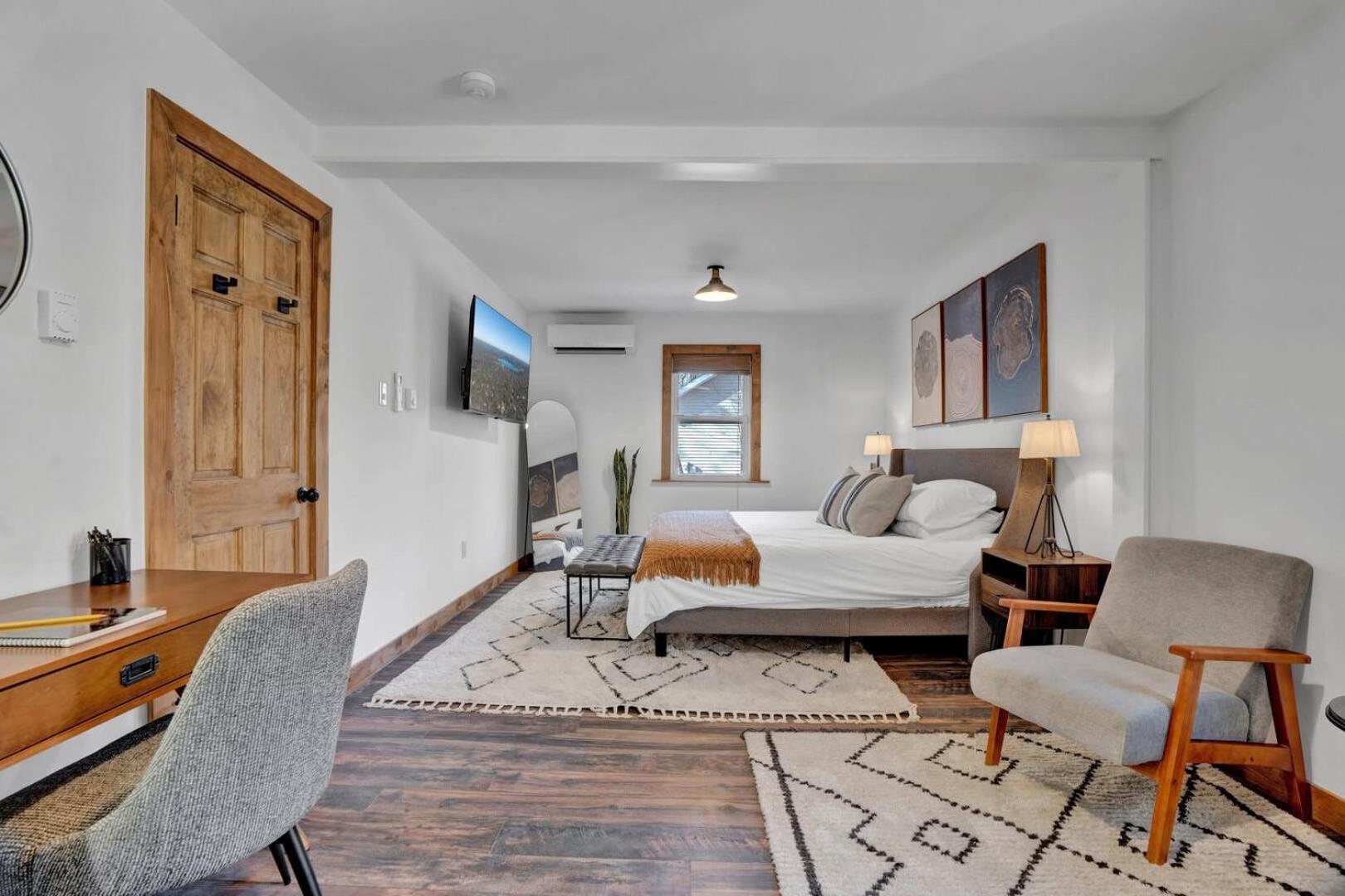 Red Tail Retreat - Property Image 54