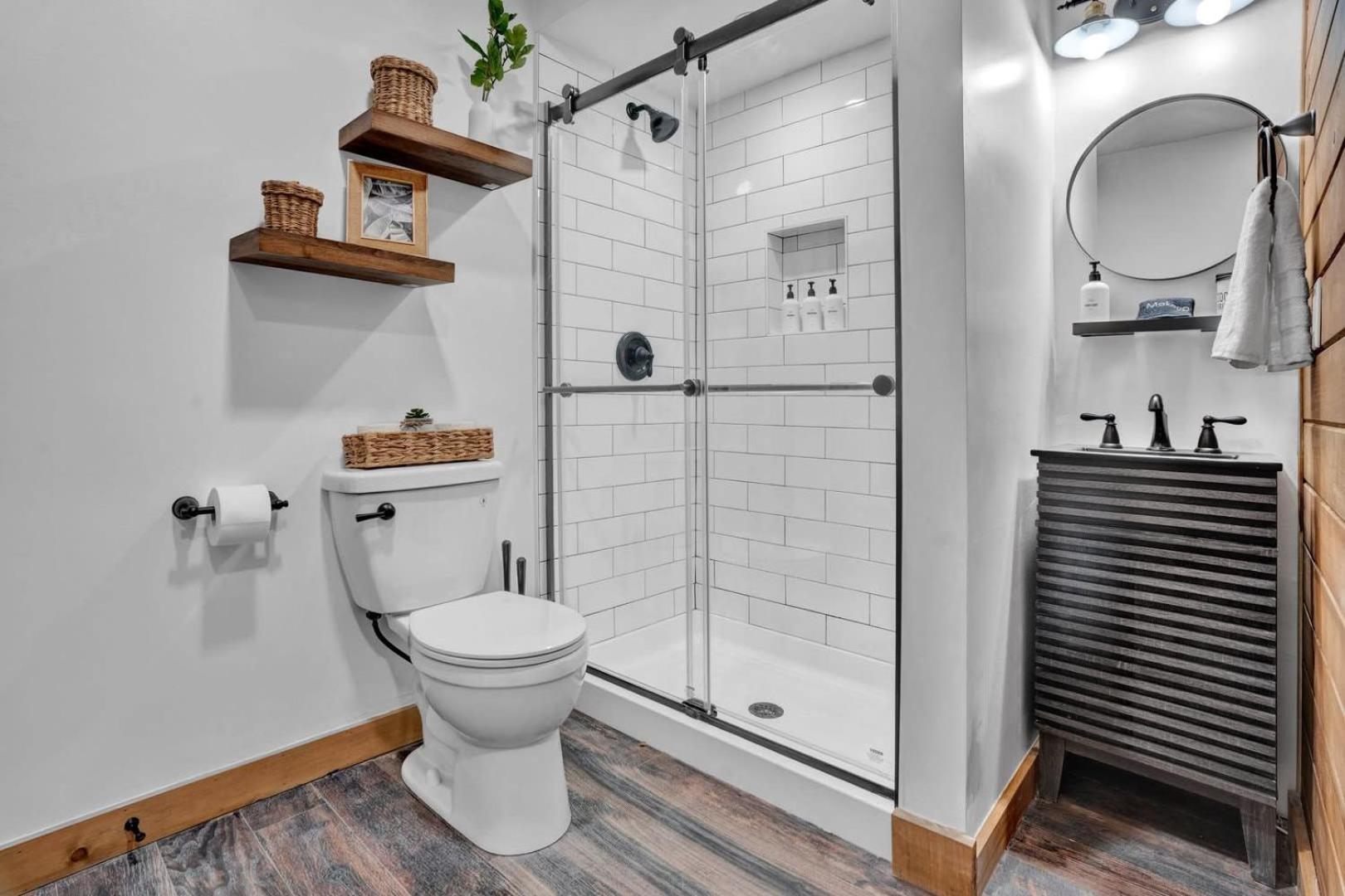 Red Tail Retreat - Property Image 22