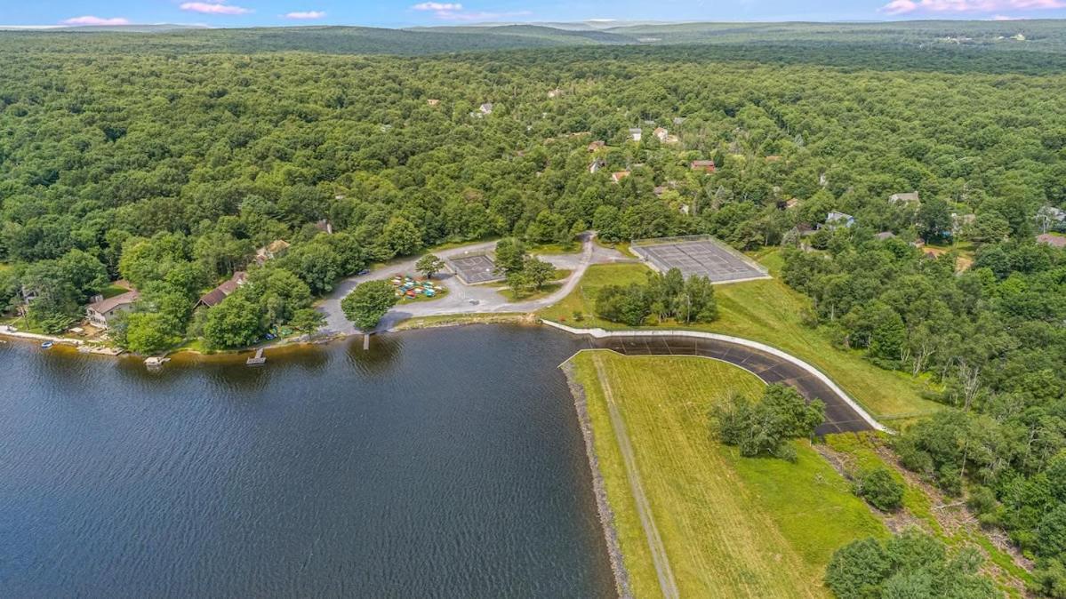 Red Tail Retreat - Property Image 27