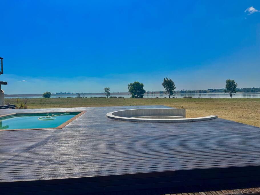 Vaal Dam Waterfront Holiday Home