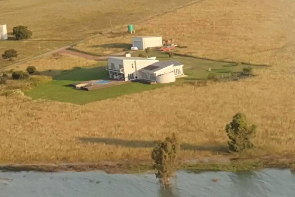 Vaal Dam Waterfront Holiday Home