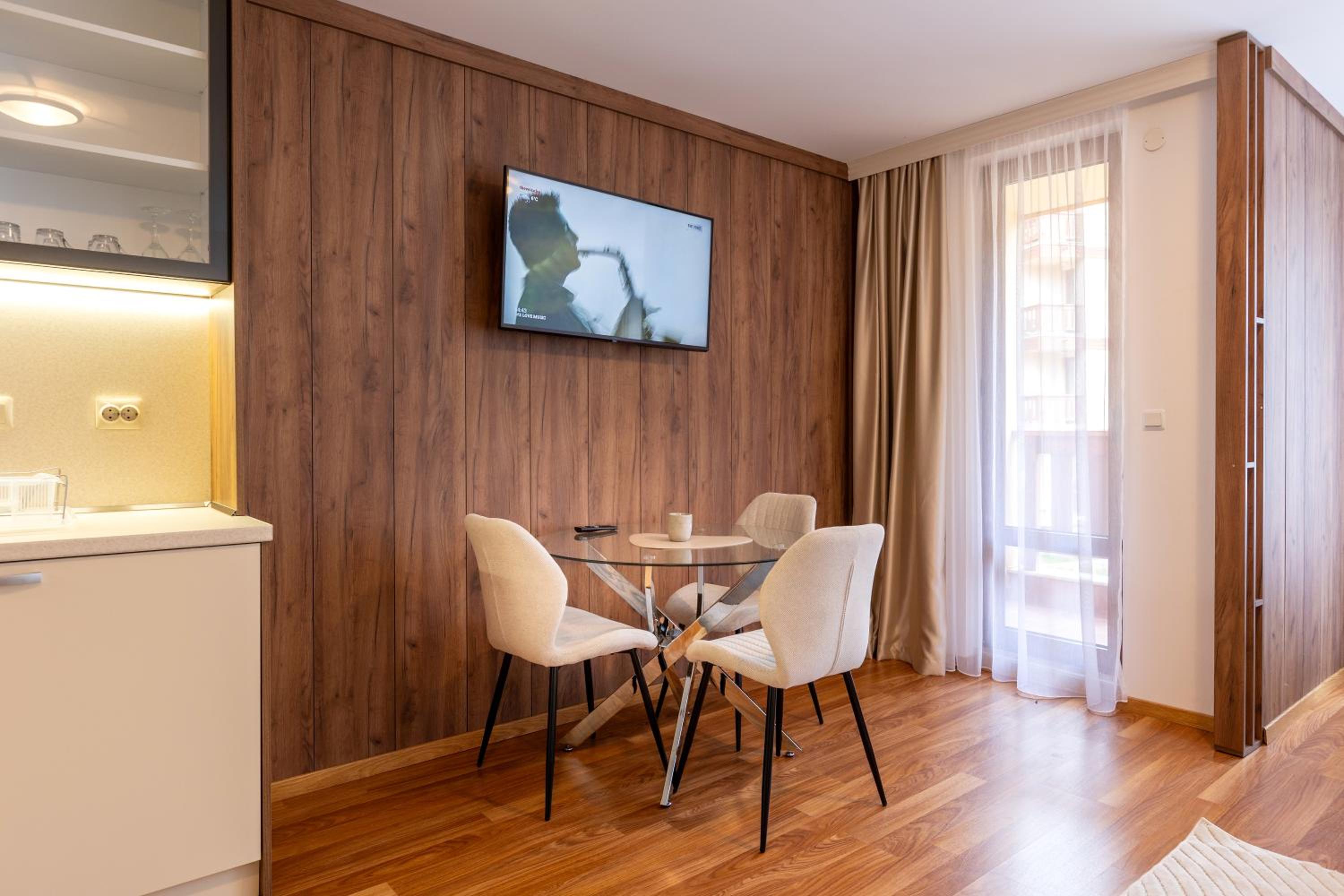 Pirin Sense Apartment Complex