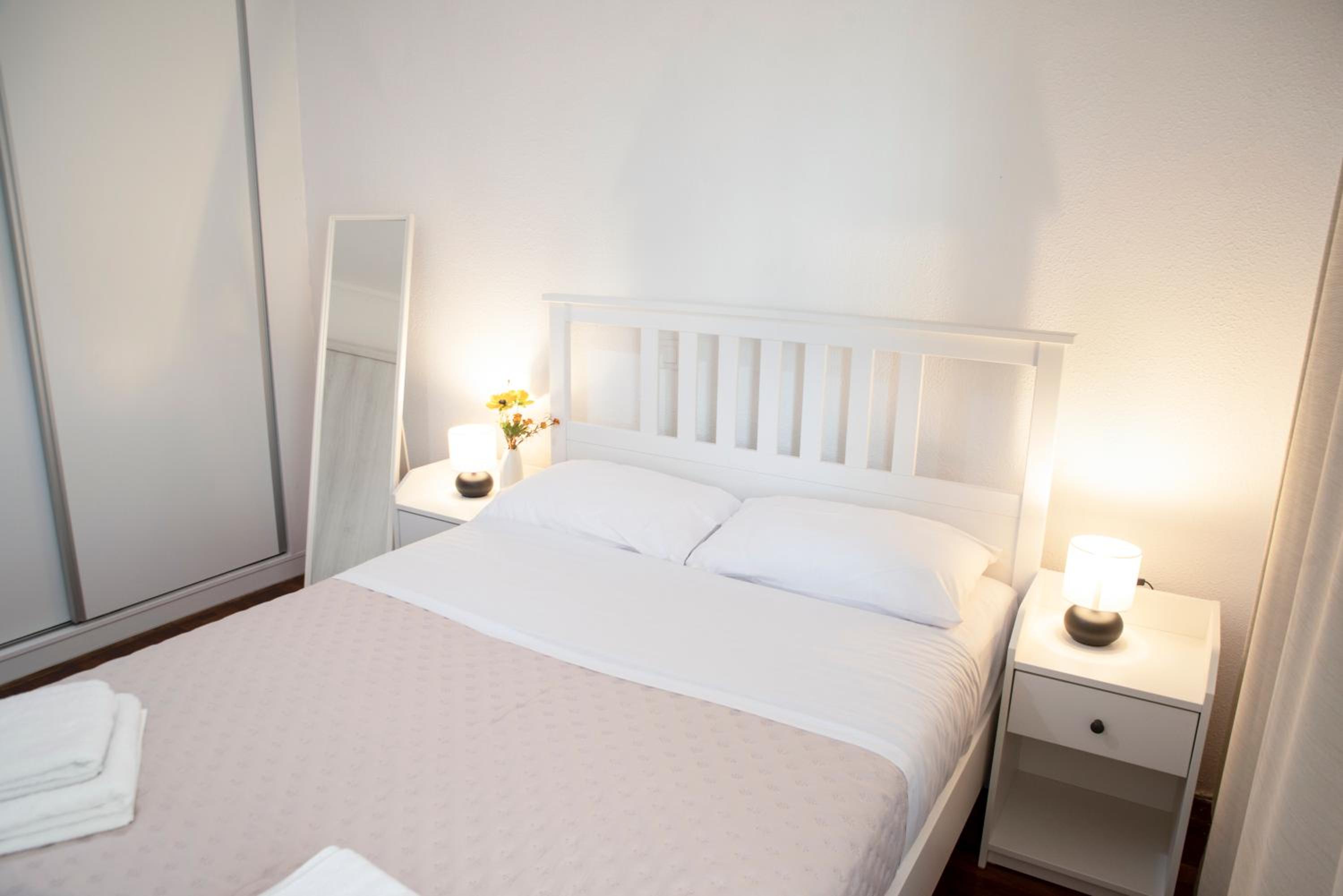 Panoramic Seaview Maisonette with Garden