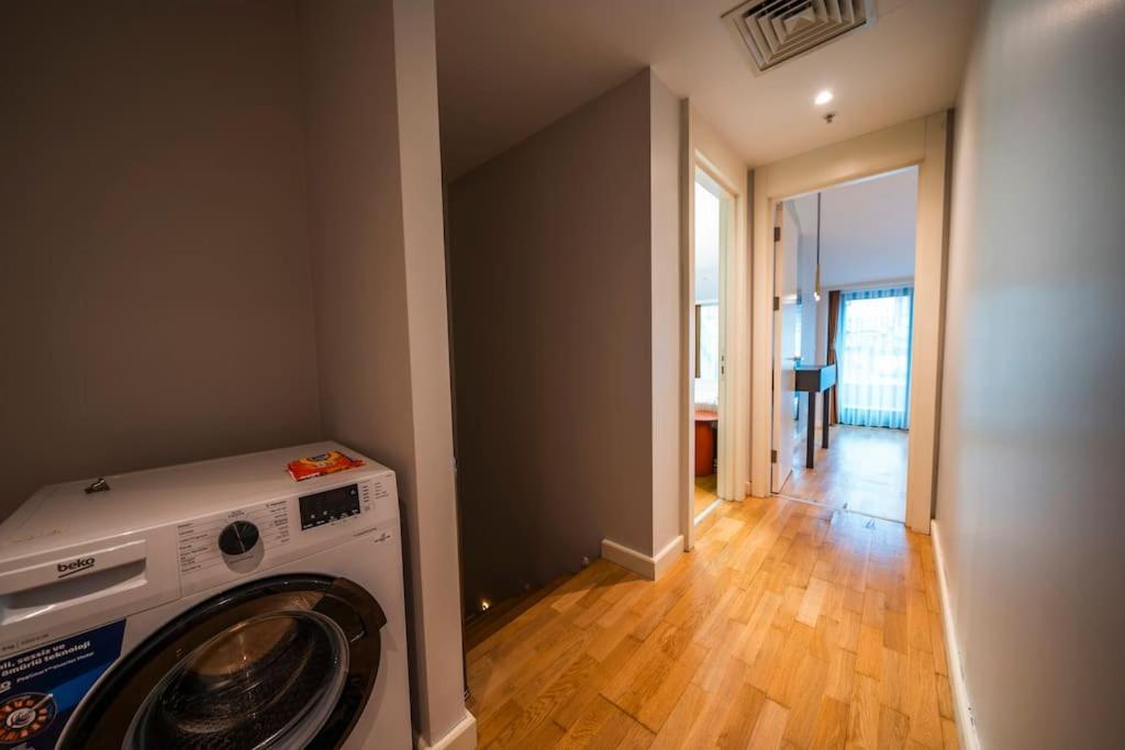 3BR Apartment in Taksim w-pool,parking MGD0mlib