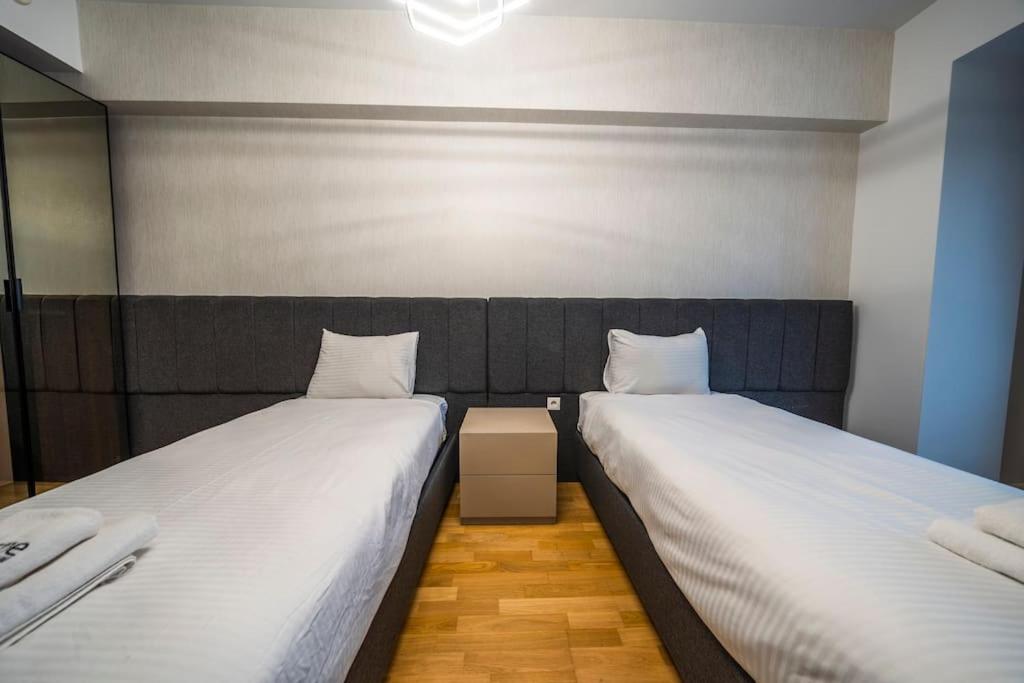 3BR Apartment in Taksim w-pool,parking MGD0mlib