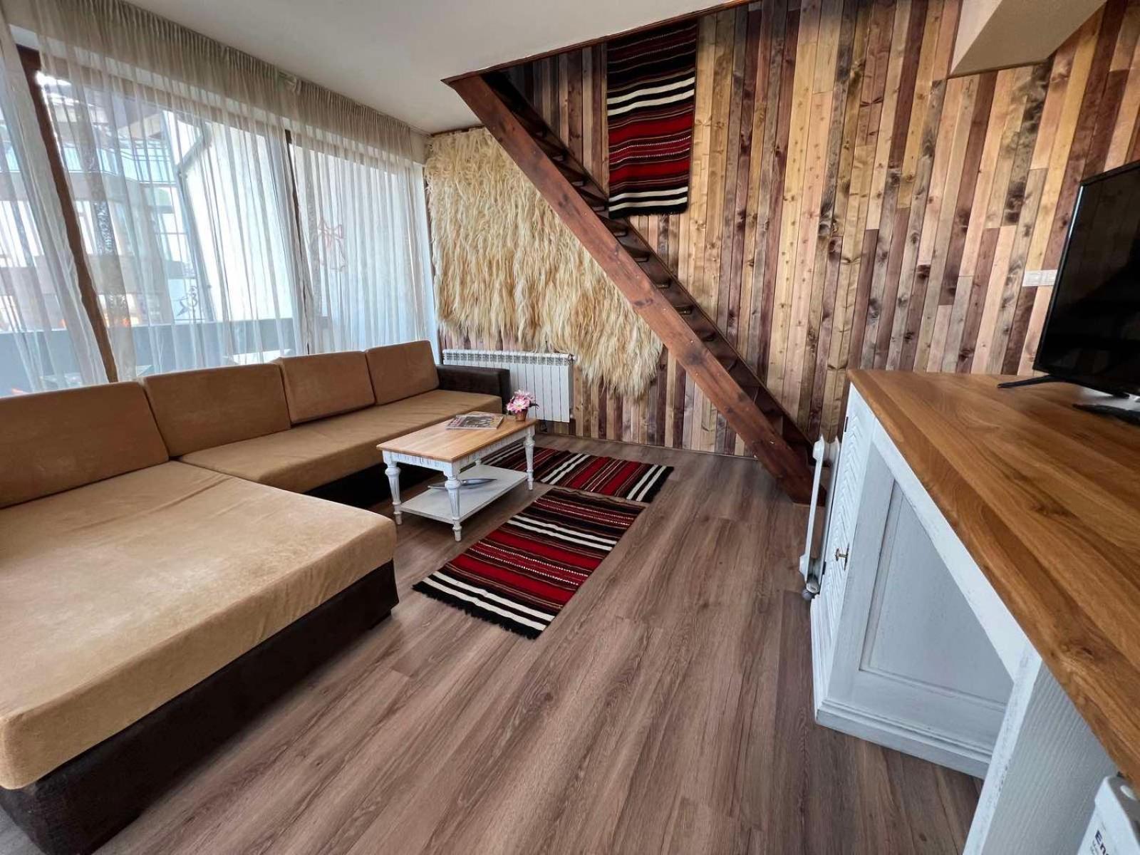 Granat Gondola Apartments next to Ski Lift