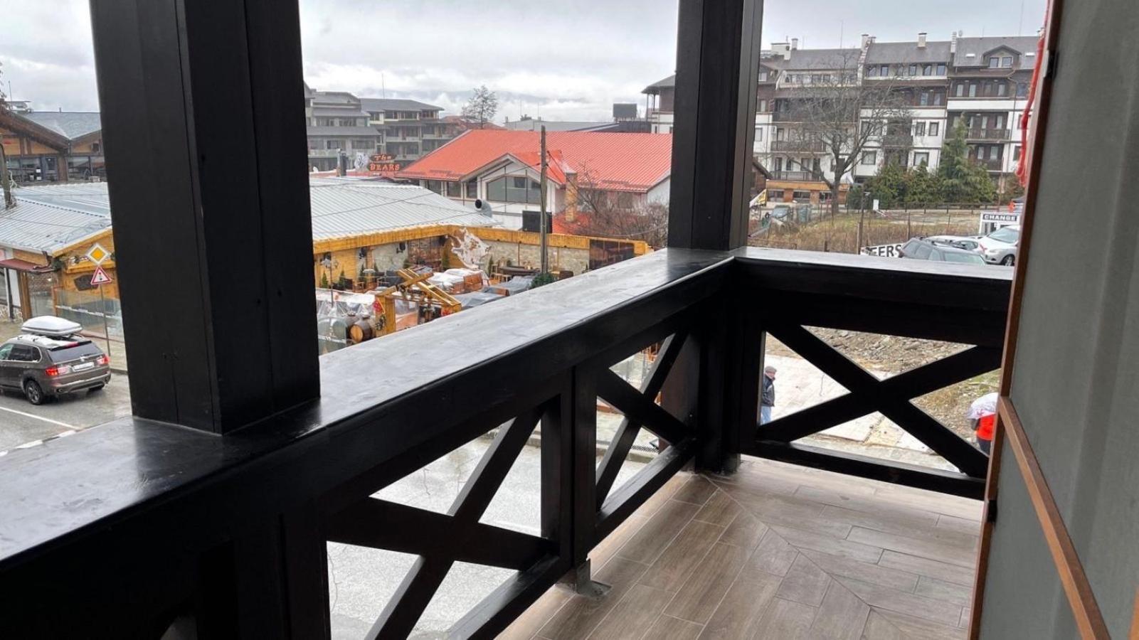 Granat Gondola Apartments next to Ski Lift