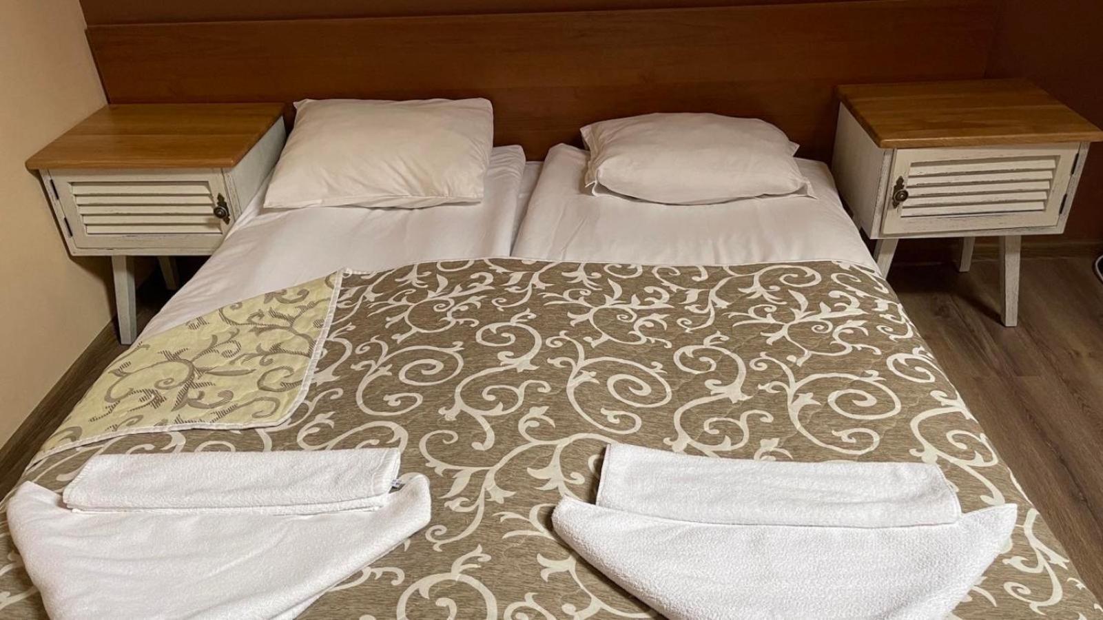 Granat Gondola Apartments next to Ski Lift