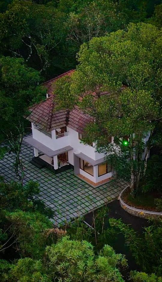 Elam Villa
