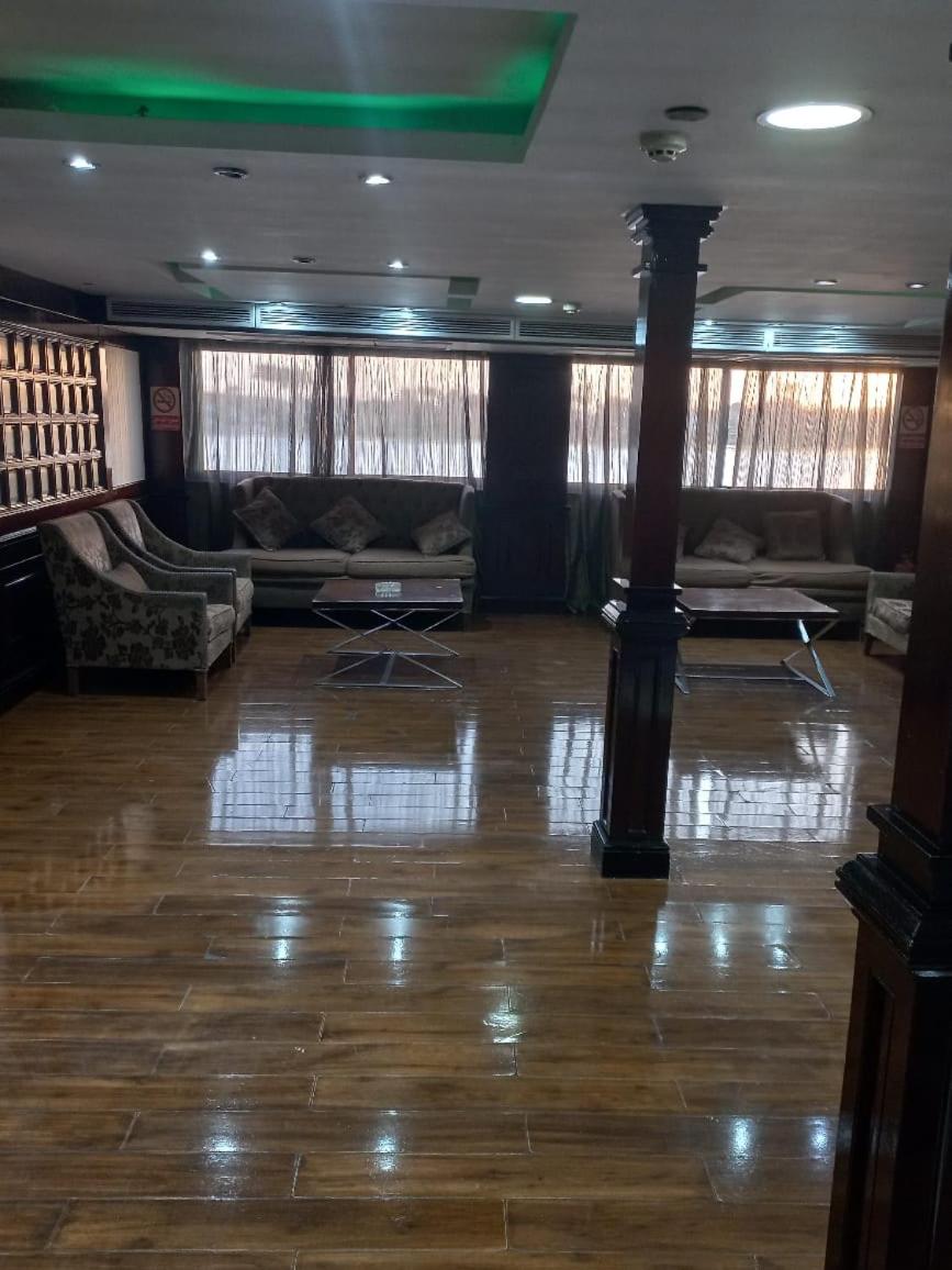 River Boat