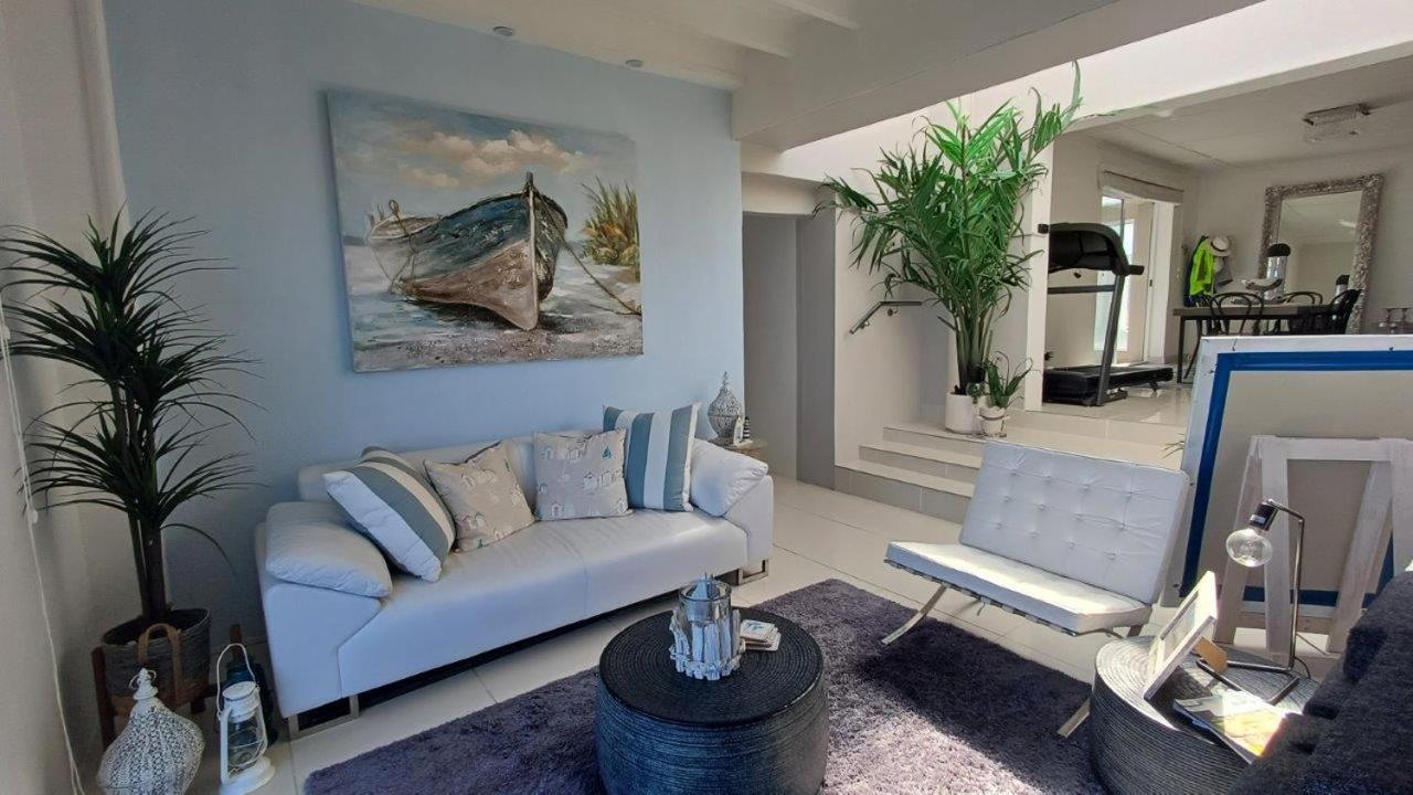 Sea-La-Vie view 4