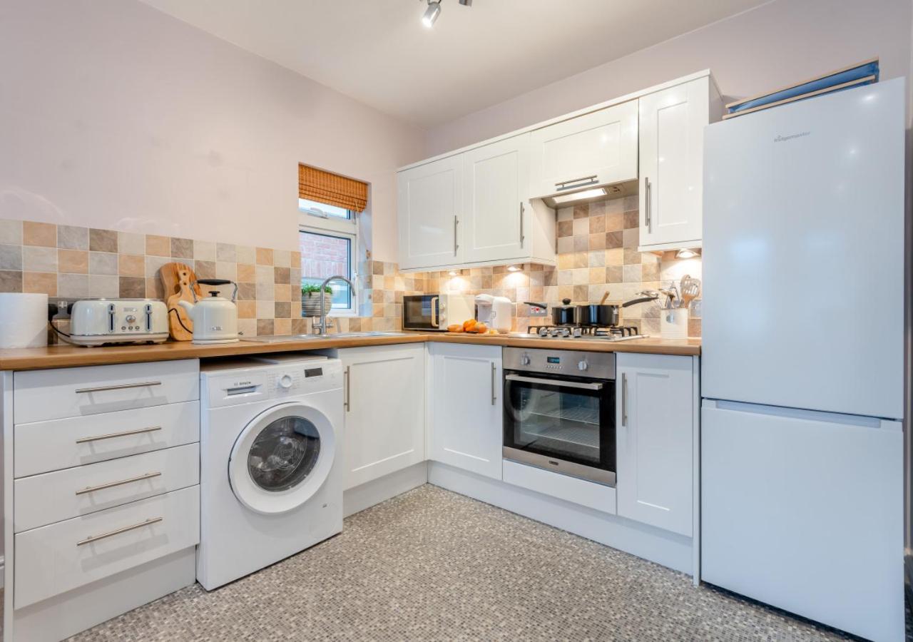 1 Bed in Swanage oc-b30187