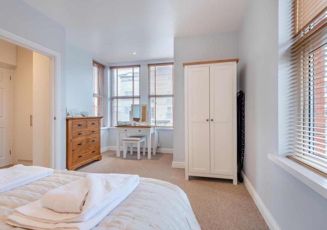 1 Bed in Swanage oc-b30187