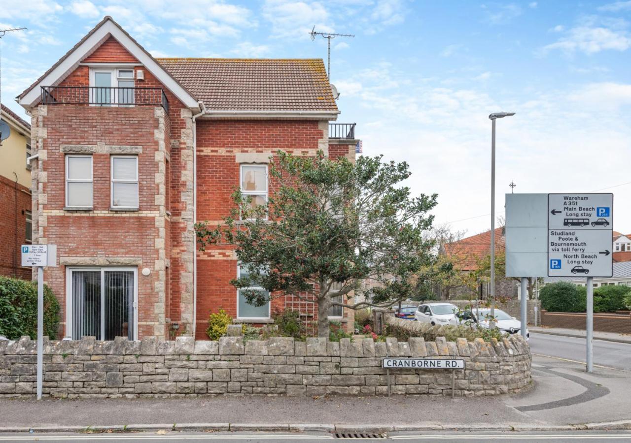 1 Bed in Swanage oc-b30187