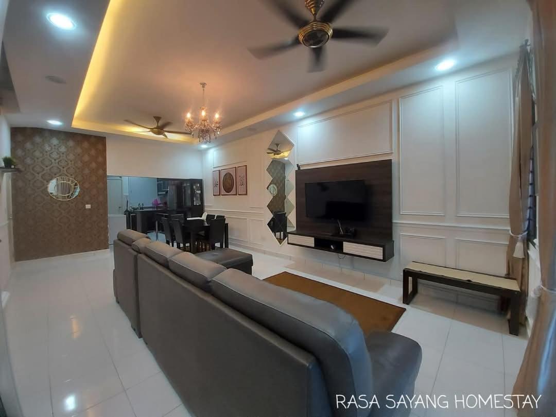 Rasa Sayang Homestay - Gated & Guarded photo 3