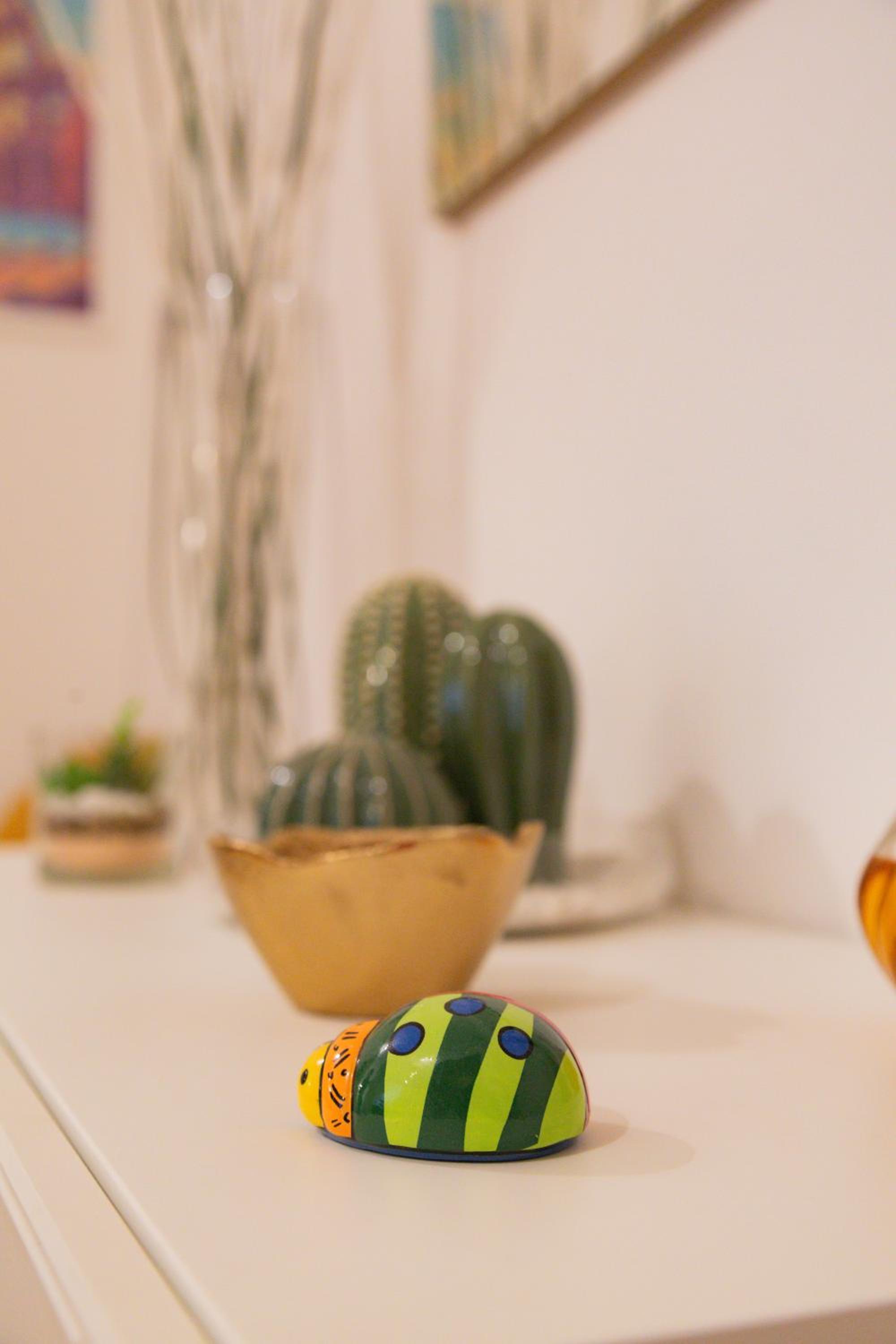 Angelina's cozy home photo 2