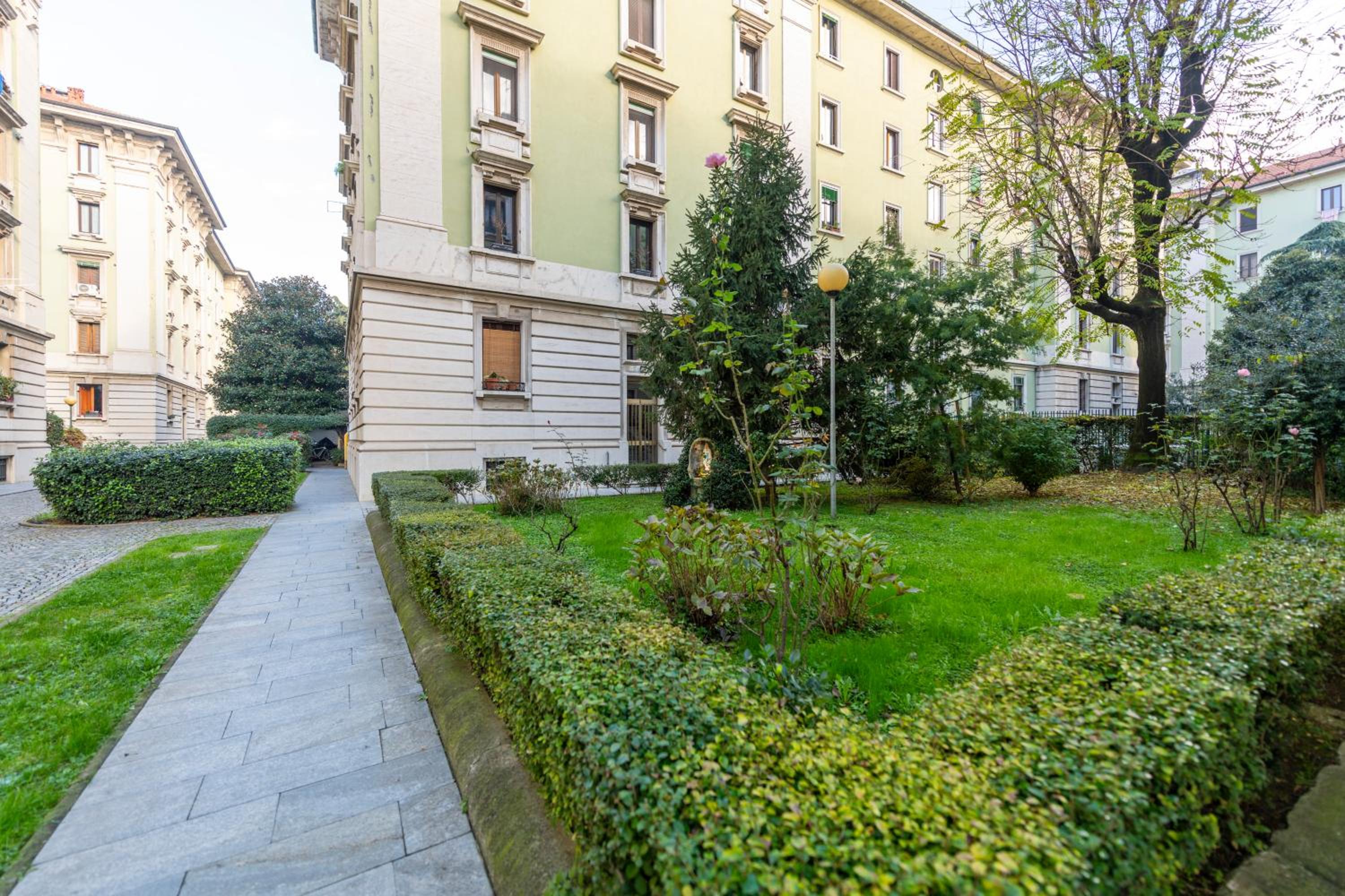 Laurana, 6 Ampio e luminoso appartamento per 6