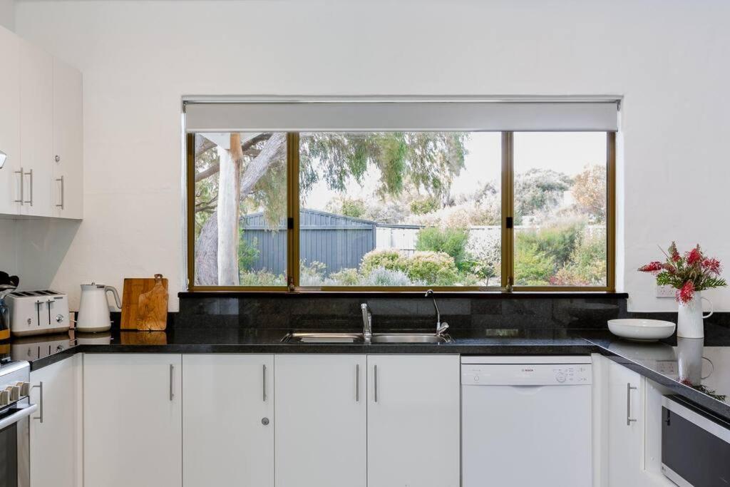 Capewood - Coastal Family Retreat in Prevelly